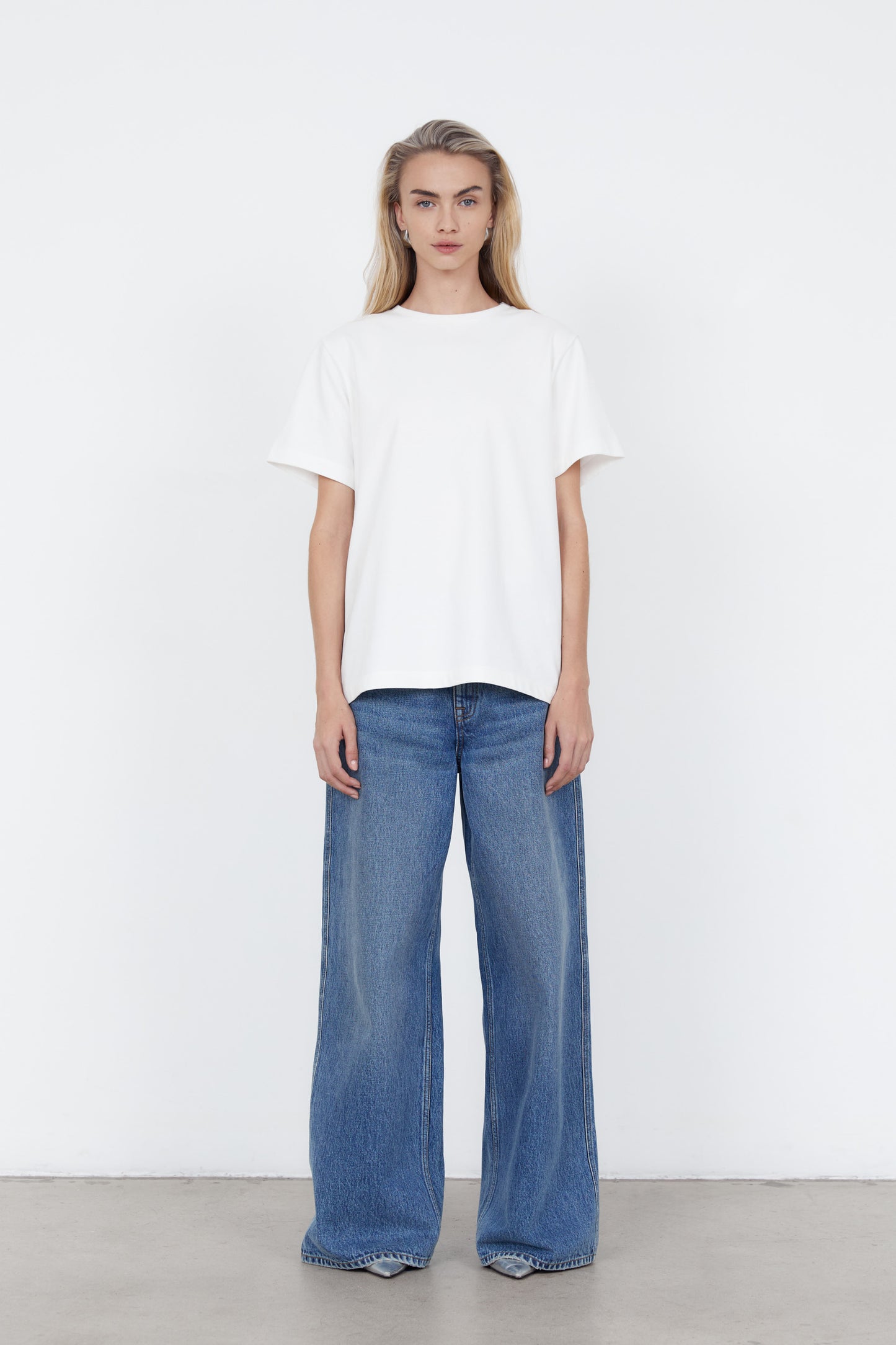 White - Model