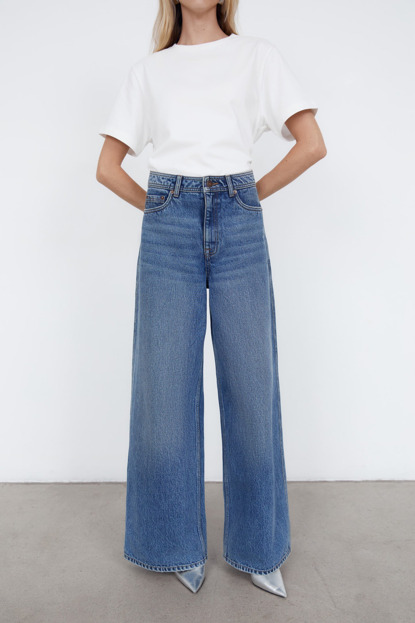 Wide Leg Jean
