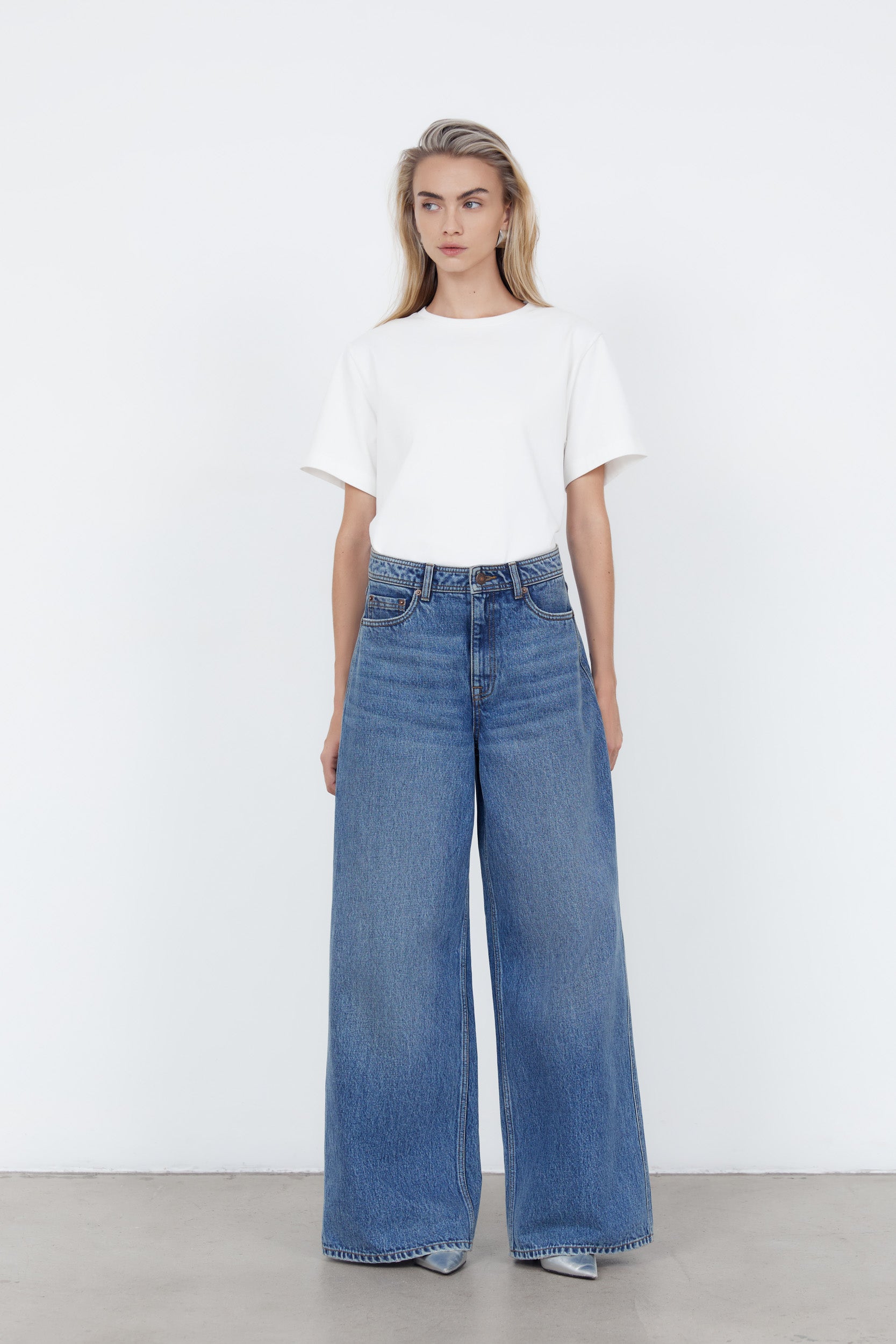 Denim - Model