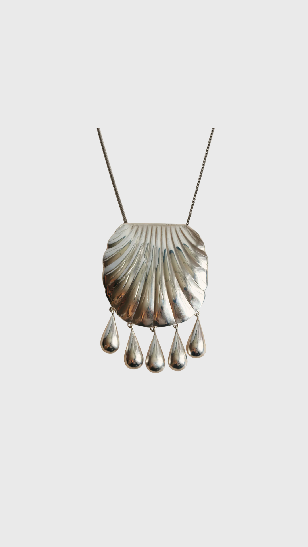 Jujuvera- Petra Shell Necklace